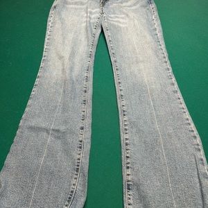 Levi’s Super Low Boot Cut  518
